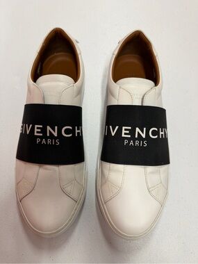 Givenchy Urban Street Men’s US 10 EU 43 White Leather Black Logo Band Sneakers